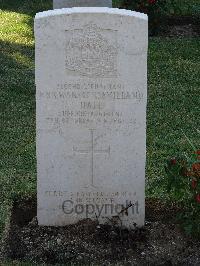 Salonika (Lembet Road) Military Cemetery - Hall, Norman De Havilland